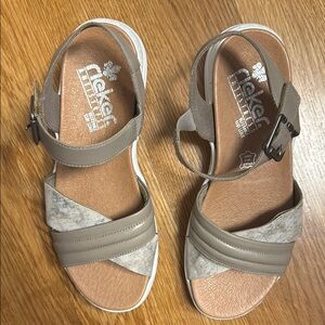European sandals silver 38